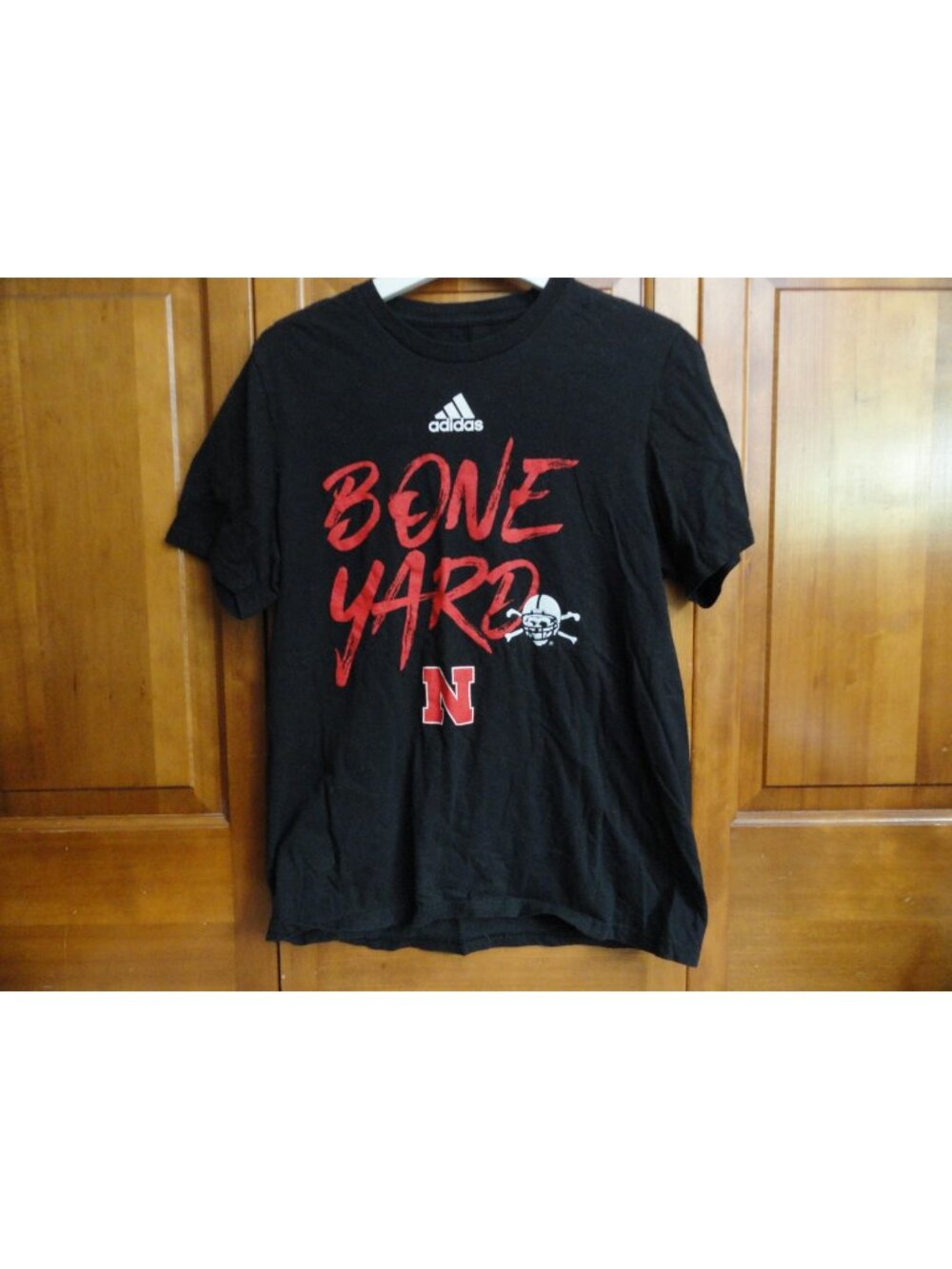 Black Adidas Nebraska Cornhuskers t-shirt Bone Yard - M Medium